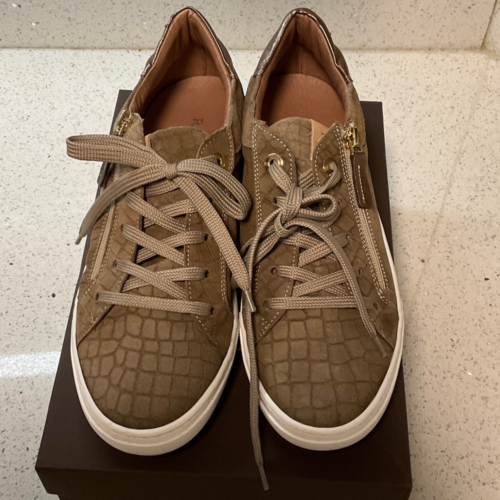 Ron White Brown Crocodile-Embossed suede Women's Sneakers
